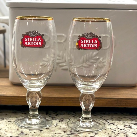 Set of 2 Stella Artois Unique Tulip Shaped Chalice - Picture 4 of 5